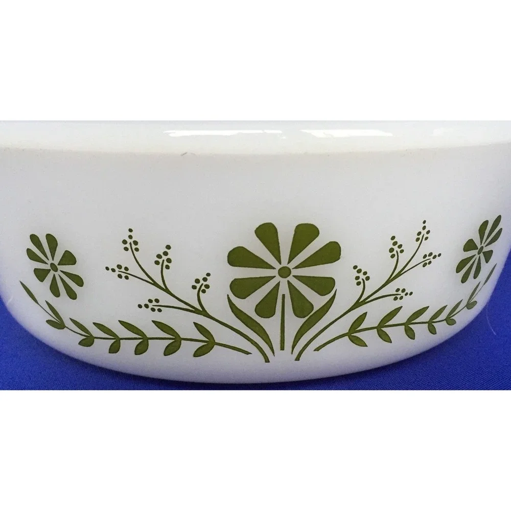 Glass Bake Casserole Dish Milk Glass White Green Daisy‎ Spring Blossom 1.5 QT